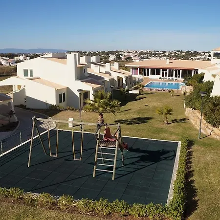 Glenridge By 3* Albufeira